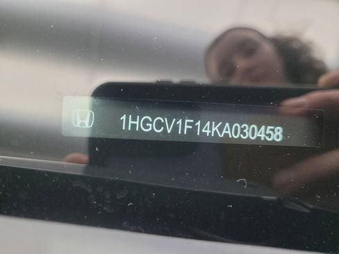 Used 2019 Honda Accord LX image 33