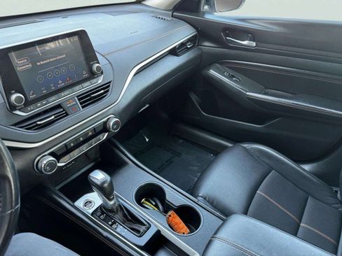 Used 2021 Nissan Altima 2.5 SR image 26