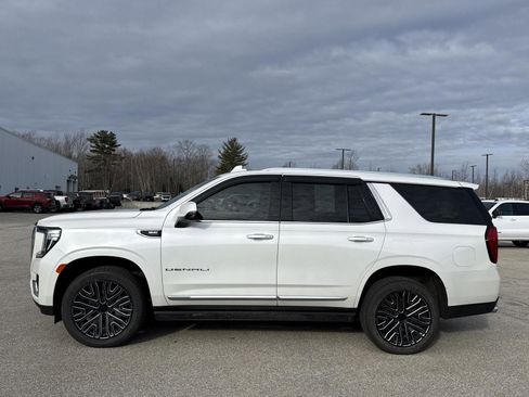 Used 2022 GMC Yukon Denali image 3