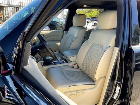 Used 2022 INFINITI QX80 Sensory w/ Cargo Package image 7