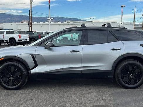 New 2026 Chevrolet Blazer EV LT image 8