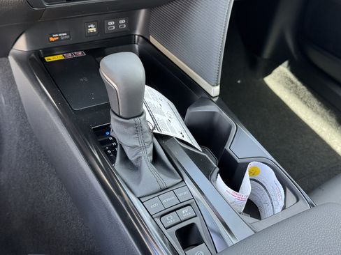 New 2026 Toyota Camry SE FWD image 19