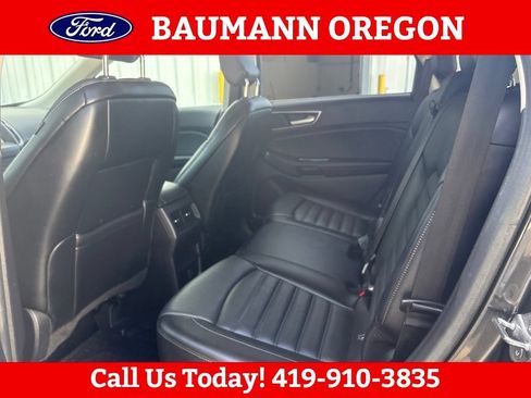 Used 2017 Ford Edge SEL w/ Equipment Group 201A FWD image 14