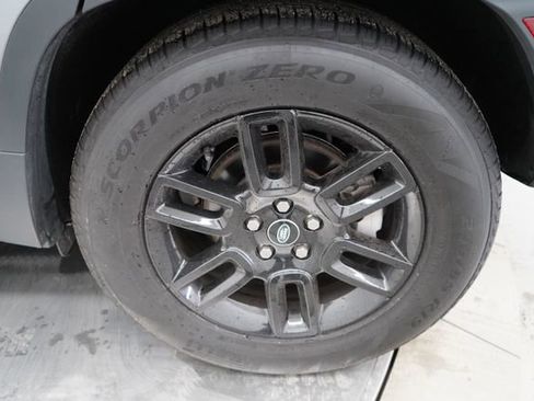 Used 2024 Land Rover Defender 110 S AWD/4WD image 45