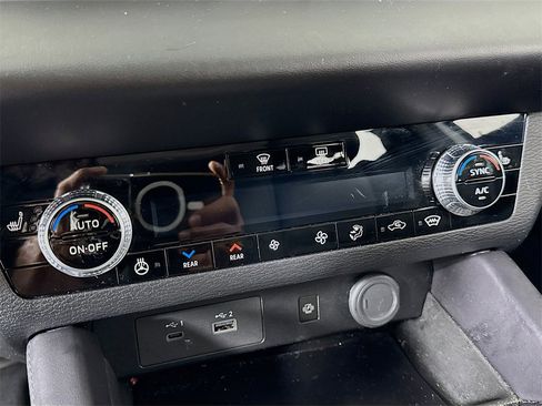 Used 2023 Mitsubishi Outlander SEL 40th Anniversary image 21