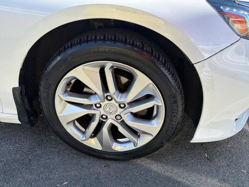Used 2019 Honda Accord LX image 6