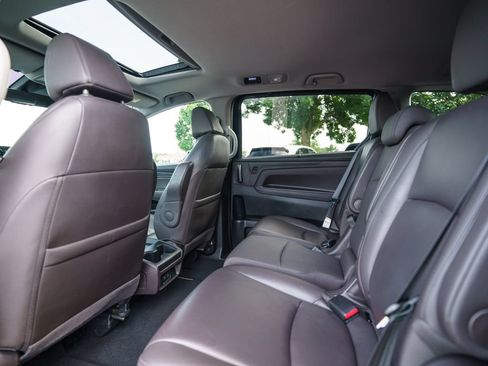 Used 2019 Honda Odyssey EX-L image 39