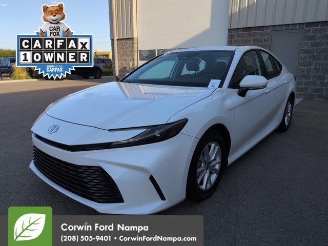 Used 2025 Toyota Camry LE FWD image 7