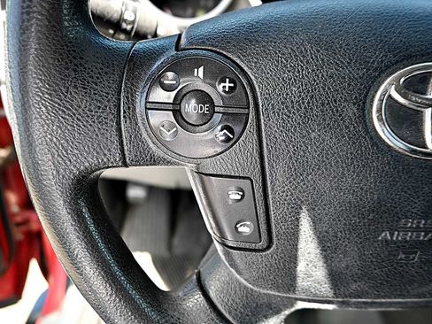 Used 2011 Toyota Tundra 2WD CrewMax w/ SR5 Pkg image 21