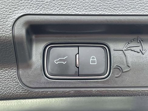 Certified 2024 Ford Explorer XLT w/ Equipment Group 202A image 9