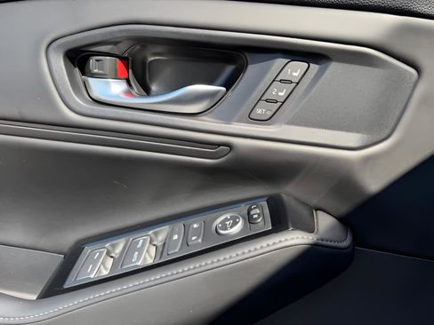 Used 2023 Honda Accord Touring image 21