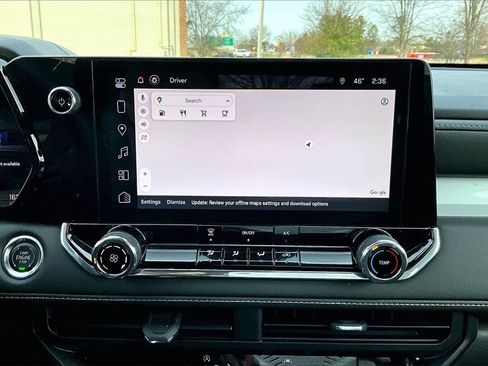 Used 2024 Chevrolet Colorado LT image 12