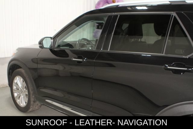 Used 2022 Ford Explorer Limited w/ Limited Technology Package AWD/4WD image 29
