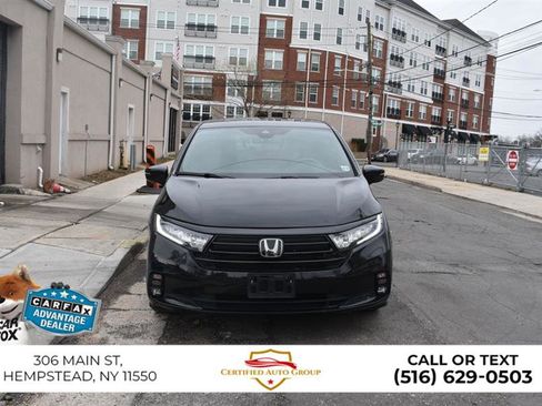 Used 2023 Honda Odyssey Sport image 2