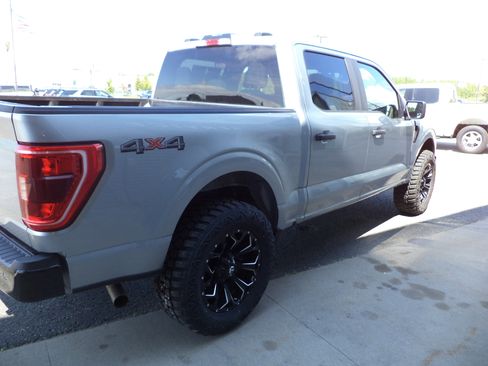 Used 2022 Ford F150 XLT w/ Trailer Tow Package image 6