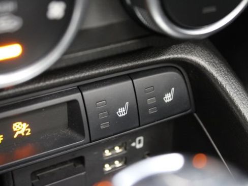 Used 2022 MAZDA MX-5 Miata Grand Touring w/ Weather Package RWD image 16