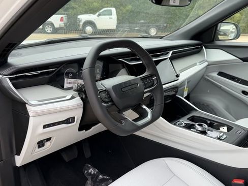 New 2026 Jeep Cherokee Limited AWD/4WD image 15