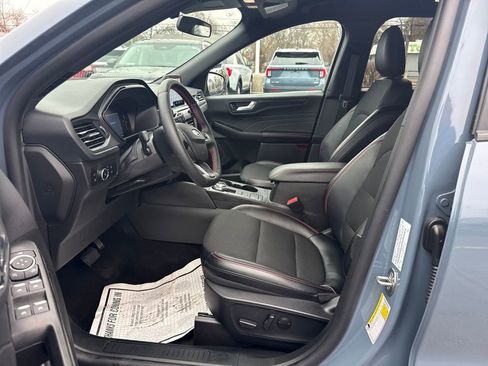 Used 2025 Ford Escape ST-Line Elite image 24