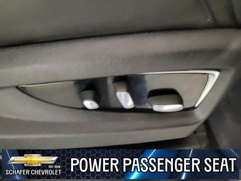 Used 2015 Cadillac Escalade Premium image 63