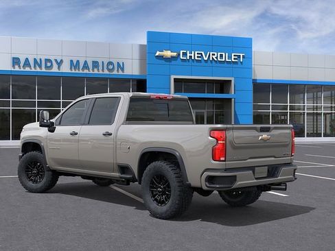 New 2026 Chevrolet Silverado 2500 ZR2 AWD/4WD image 3
