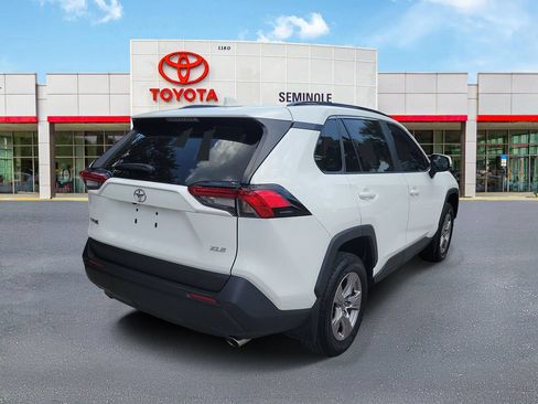 Used 2025 Toyota RAV4 XLE w/ Convenience Package FWD image 3