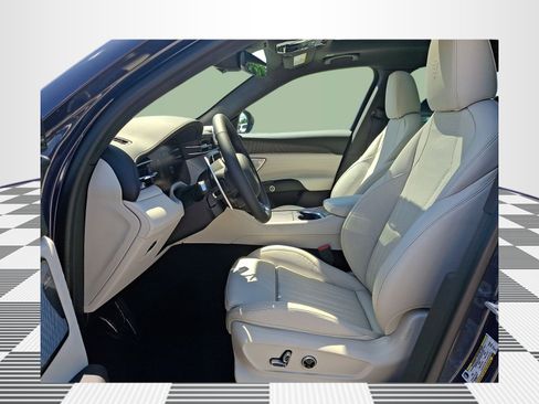 New 2026 Maserati Grecale Modena AWD/4WD image 2
