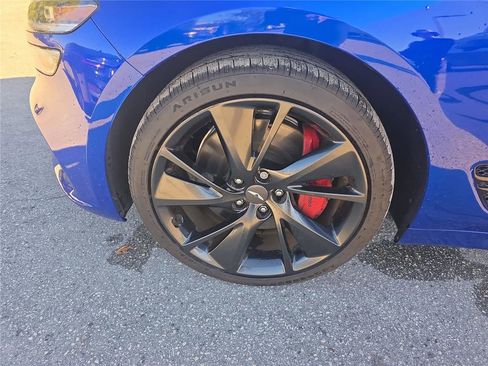 Used 2023 Genesis G70 3.3T w/ Sport Prestige Package image 25