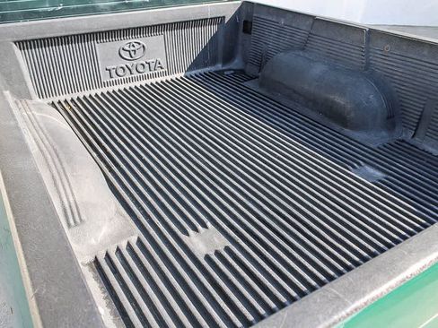 Used 2002 Toyota Tacoma 2WD Xtracab image 20