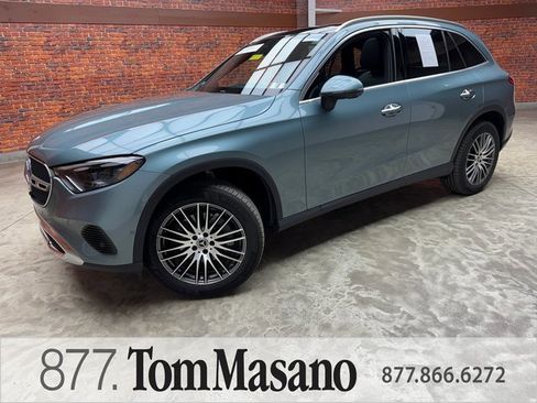 Certified 2025 Mercedes-Benz GLC 300 4MATIC image 1