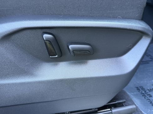 Used 2022 Volkswagen Atlas SEL AWD/4WD image 21