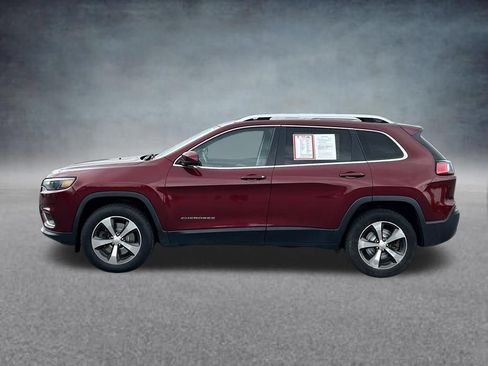 Used 2019 Jeep Cherokee Limited AWD/4WD image 2