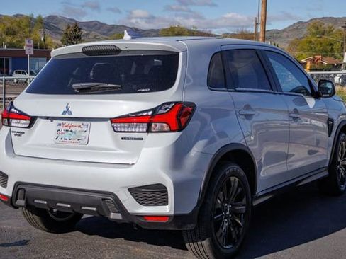 Used 2026 Mitsubishi Outlander Sport AWD image 2