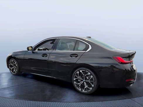 New 2026 BMW 330i xDrive Sedan w/ Premium Package AWD/4WD image 4