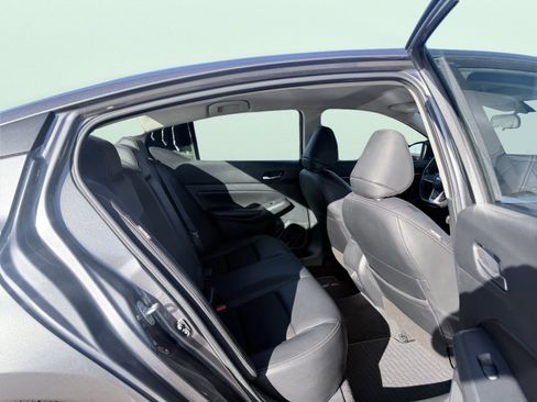 Used 2022 Nissan Altima 2.5 SR image 37