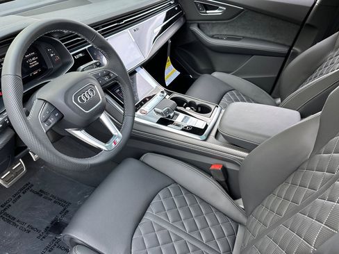 New 2025 Audi SQ7 Premium Plus image 7