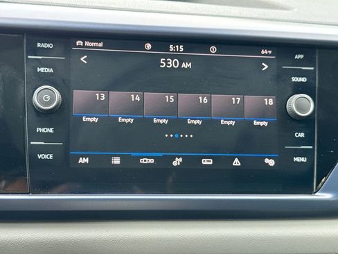 Used 2022 Volkswagen Taos SE AWD/4WD image 12