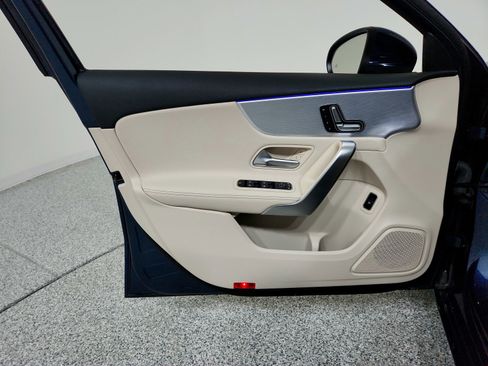 Certified 2022 Mercedes-Benz A 220 image 20