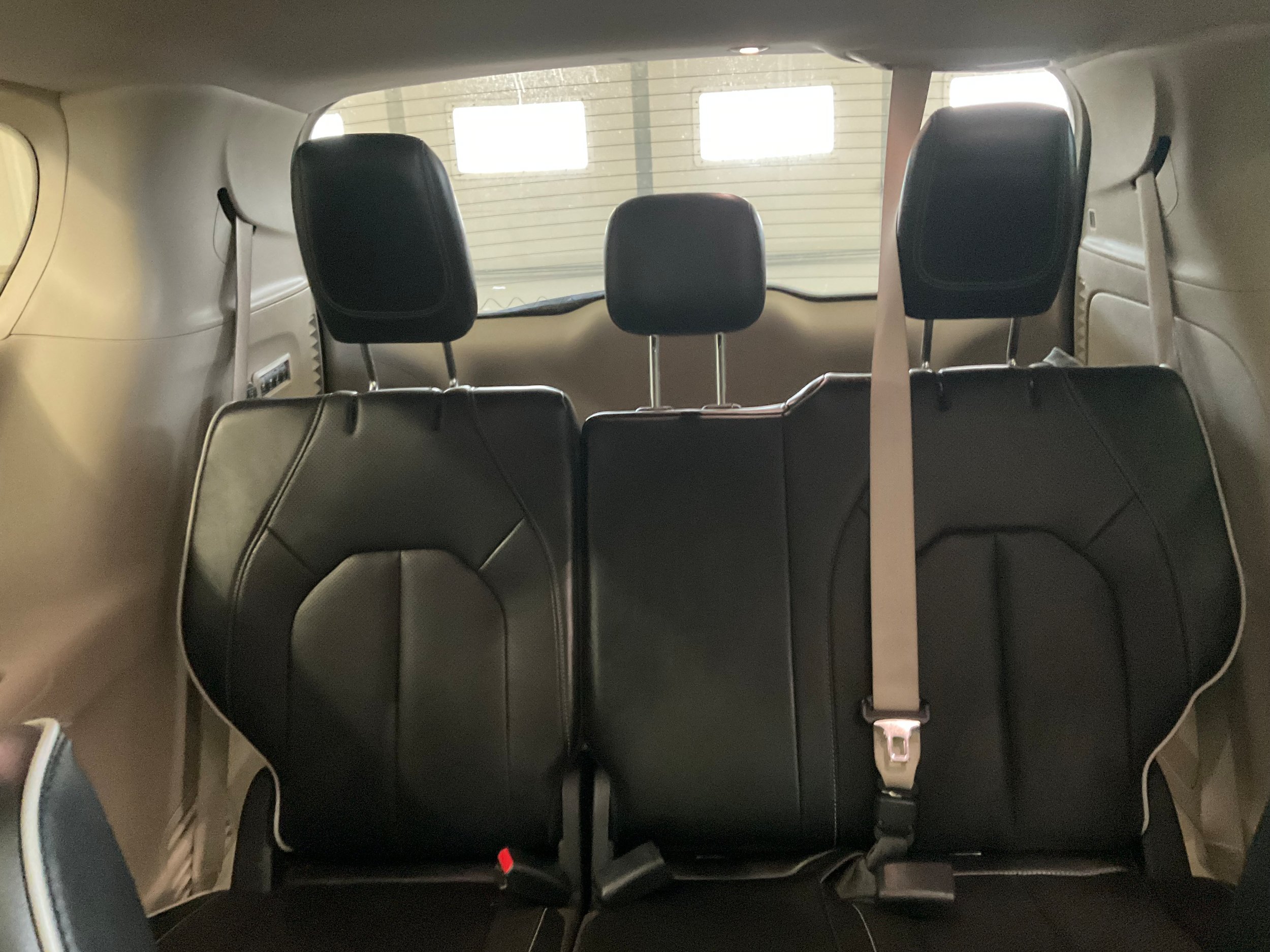 Used 2022 Chrysler Pacifica Limited AWD/4WD image 22