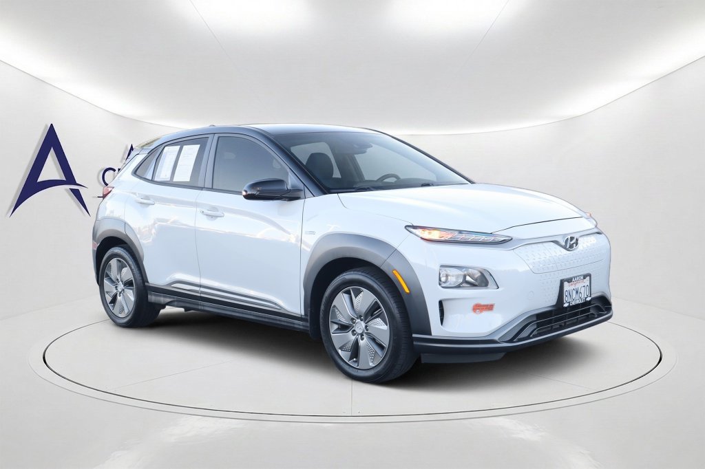 Used 2020 Hyundai Kona SEL FWD image 3