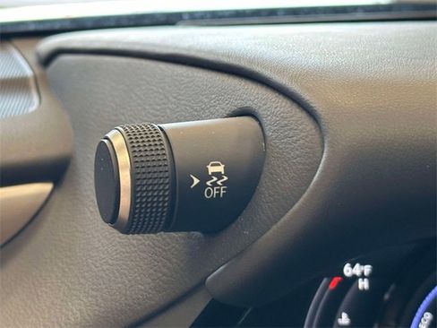 Used 2023 Lexus ES 300h F Sport image 35