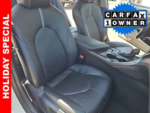 Used 2023 Toyota Camry XSE image 10