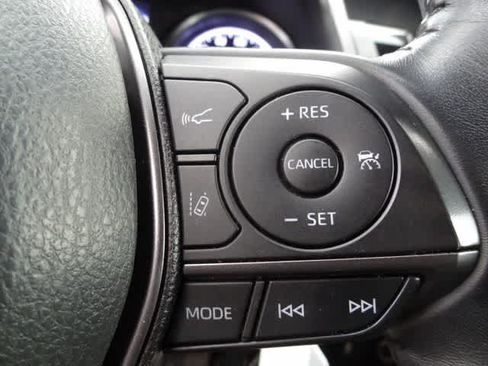 Used 2024 Toyota Camry SE FWD image 16