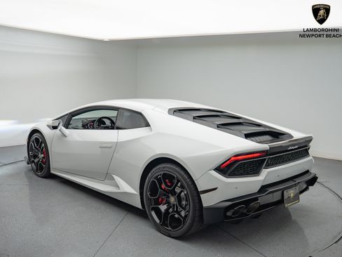 Used 2017 Lamborghini Huracan LP 580-2 image 13