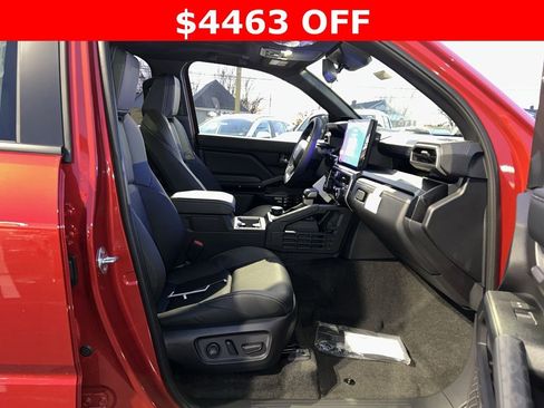 New 2025 Toyota 4Runner Limited image 8