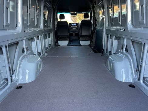 New 2026 Mercedes-Benz Sprinter 2500 image 15