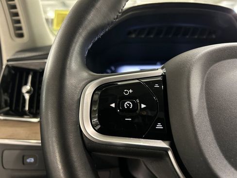 Used 2025 Volvo XC90 B6 Core w/ Climate Package AWD/4WD image 13