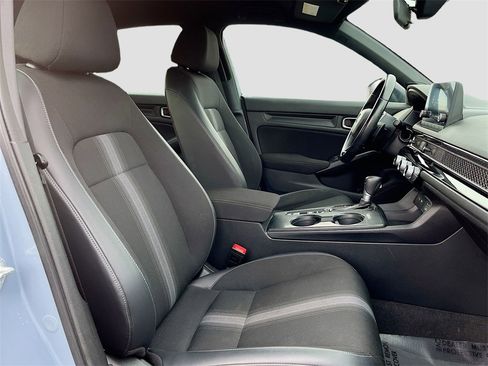 Used 2022 Honda Civic Sport image 25