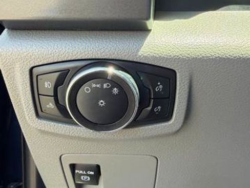 Used 2018 Ford F150 XLT AWD/4WD image 20
