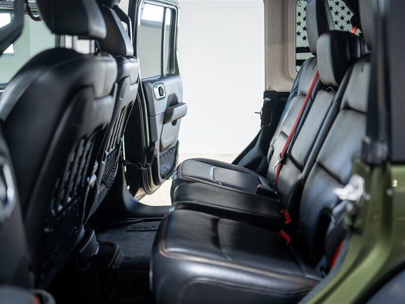 Used 2020 Jeep Wrangler Unlimited Rubicon w/ Quick Order Package 28Y Recon AWD/4WD image 29