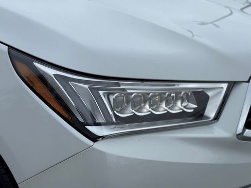 Used 2020 Acura MDX Technology image 9